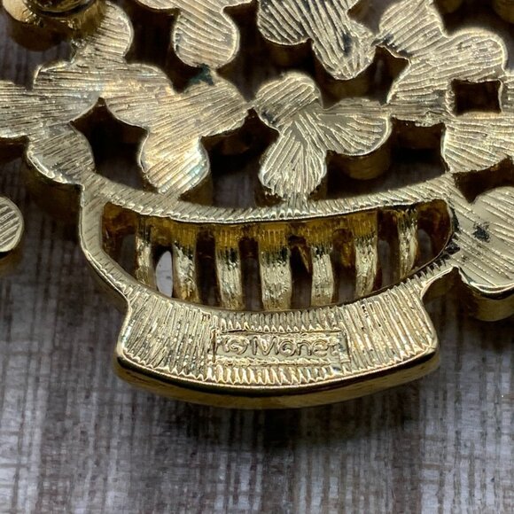 Monet Vintage Bouquet Flower Basket Gold Tone Brooch Pin - Picture 4 of 8